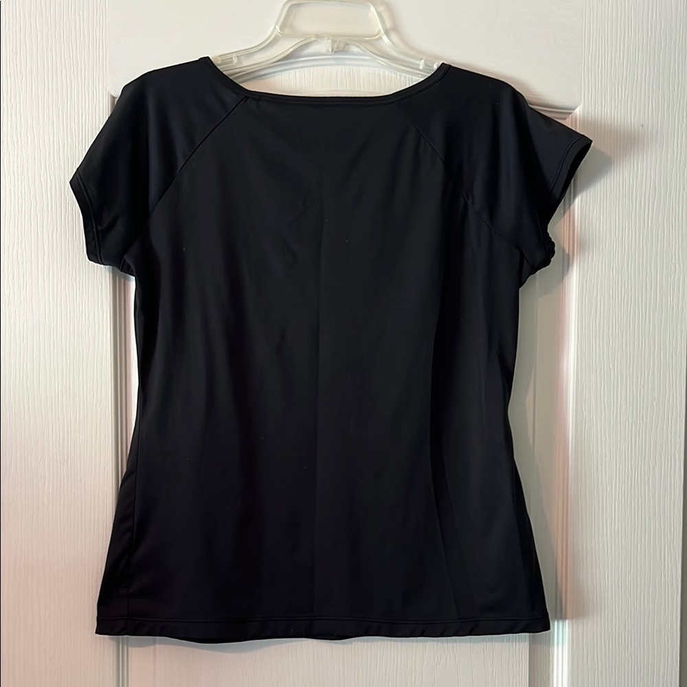 Columbia Black Graphic Cap Sleeve Tee. EUC  Size Large - Picture 2 of 7